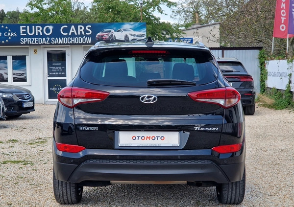 Hyundai Tucson cena 78900 przebieg: 121000, rok produkcji 2018 z Sucha Beskidzka małe 742